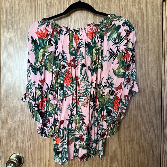 Floral Flowy Top - Picture 5 of 7